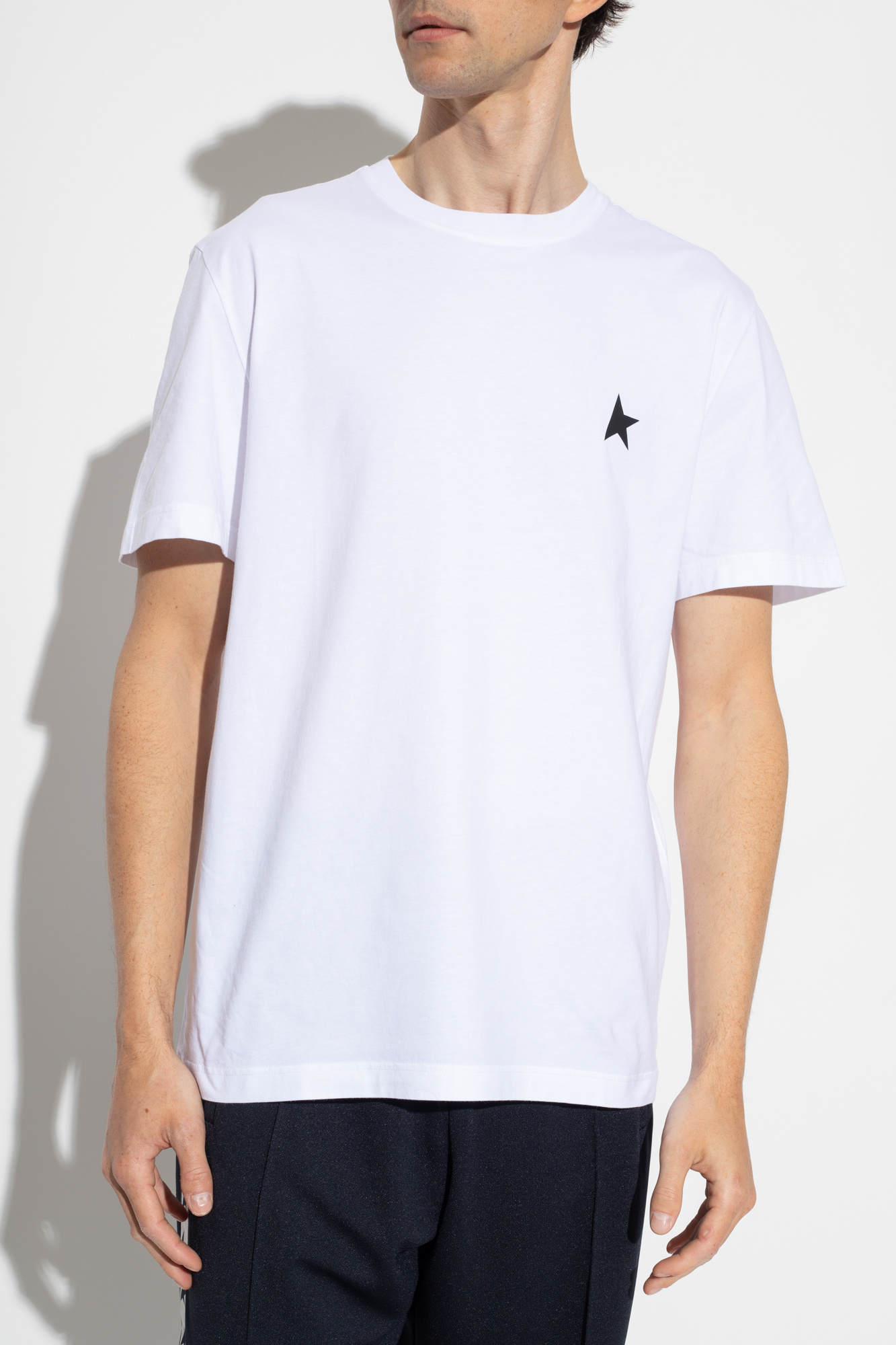 Tシャツ・カットソー GOLDEN Men T Shirts GMP01220 P00059310364 White Golden Goose Branded T-shirt | Men's Clothing | Vitkac